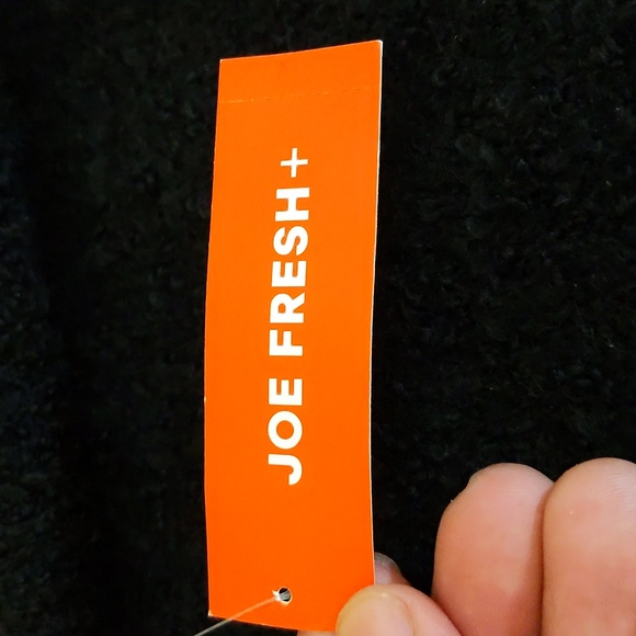 Joe Fresh| NWT Black Crew Neck Sweater Some Recycled Materials - Picture 9 of 13